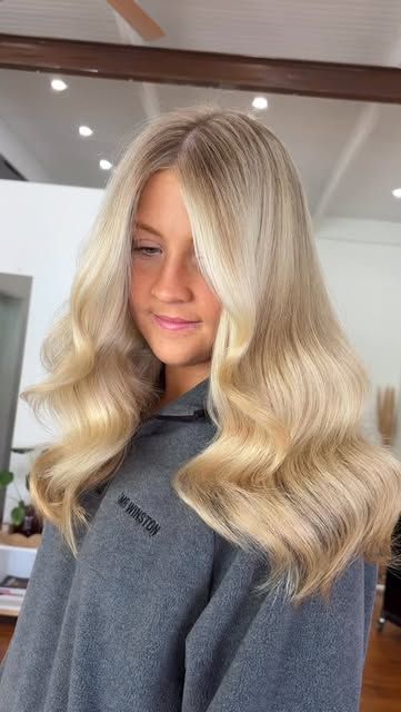 Angel blonde